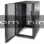 NetShelter SX 24U 600mm x 1070mm Deep Enclosure